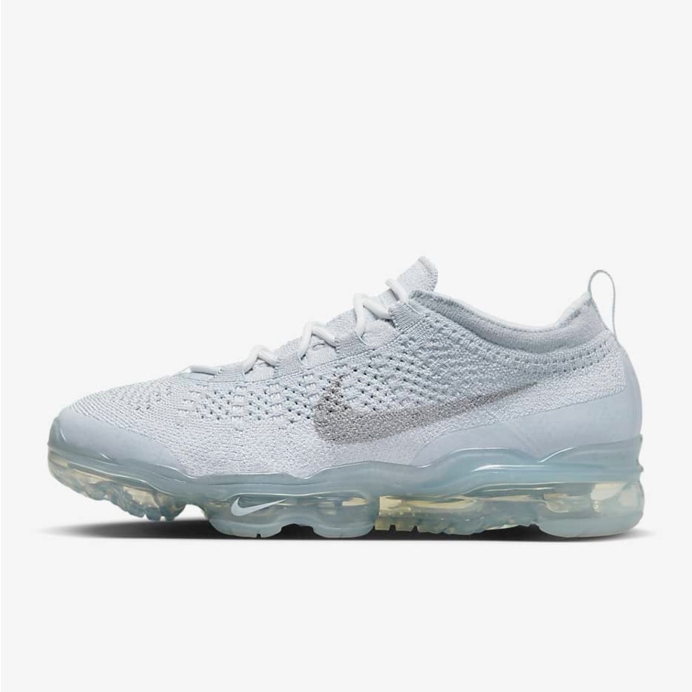 Worn 1 time Nike Vapormax size 9
